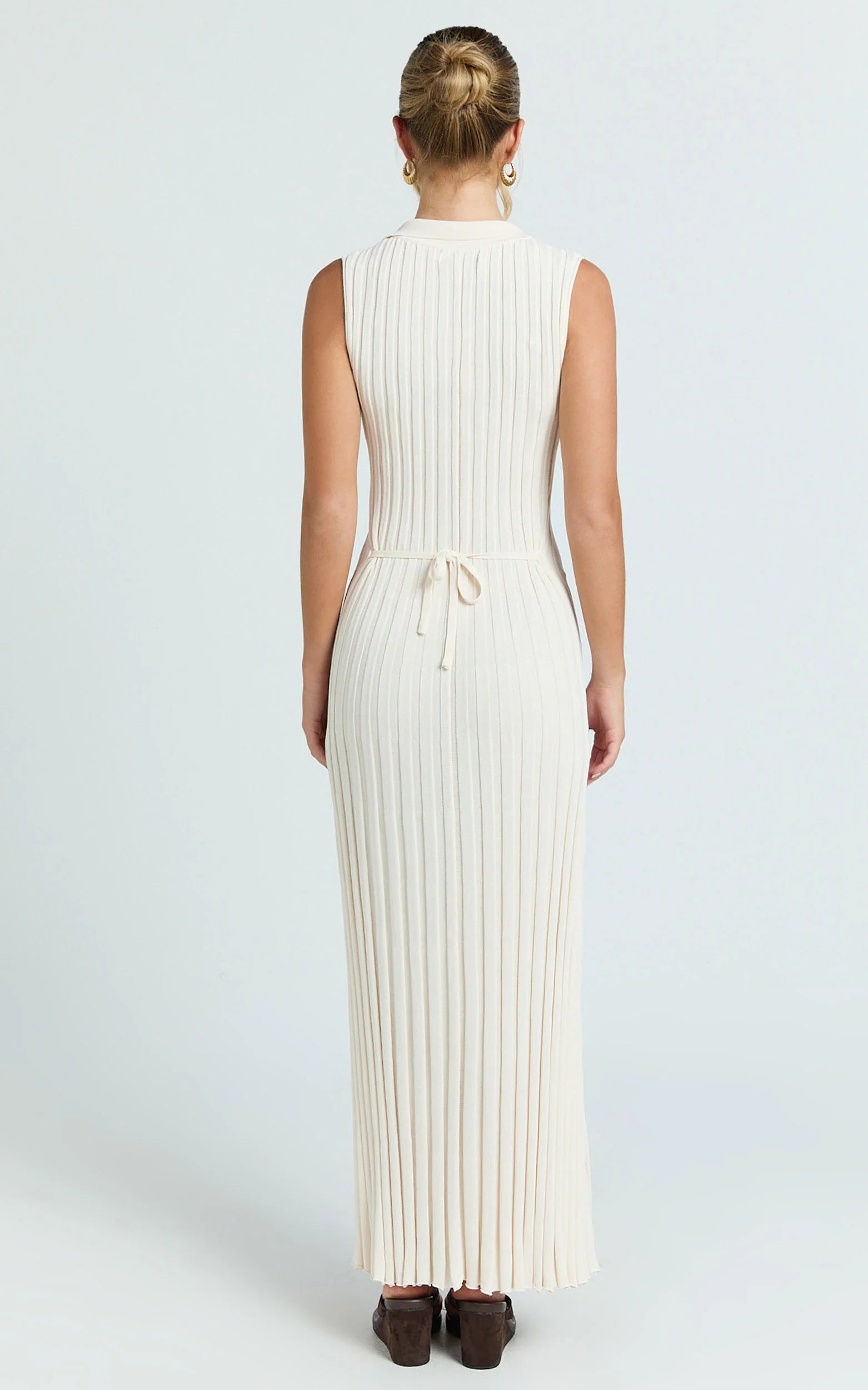 Kara Maxi Dress - Sleeveless Collared V Neck Knit Dress in Cream